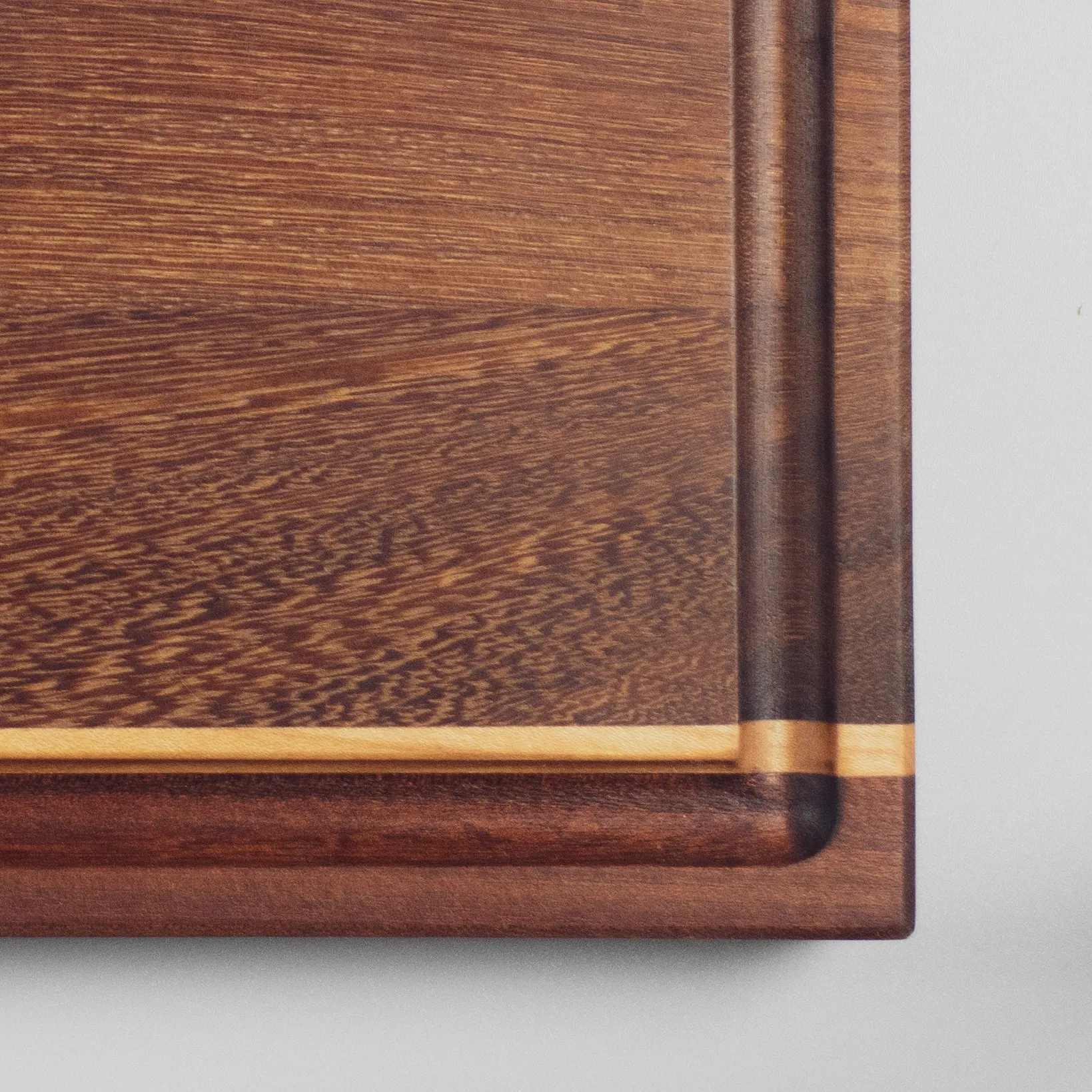 Chroma <p class="hidekey"> Grande planche à découper</p>