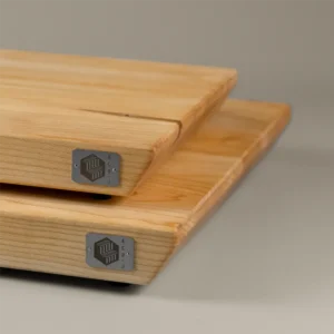 <div class="titlearce"><p class="second-name"> LINEA </p> Érable <p class="hidekey"> Planche de l’érable au grain</p></div>