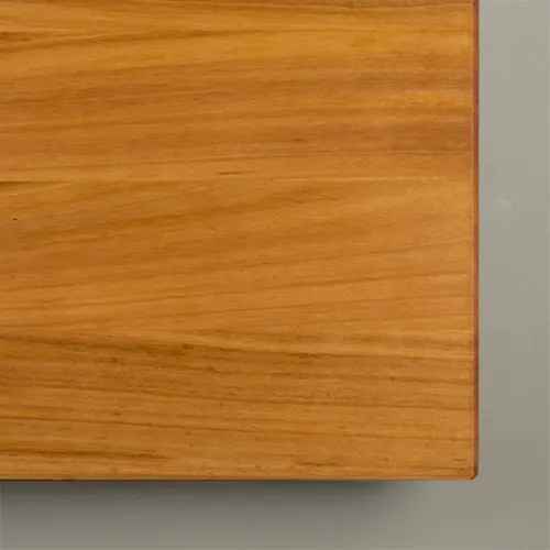 <div class="titlecerezo"><p class="second-name"> LINEA </p> Cerisier <p class="hidekey"> Planche à grains de cerisier</p></div>