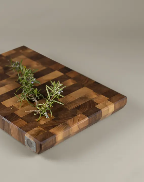 Planche à découper en noyer premium